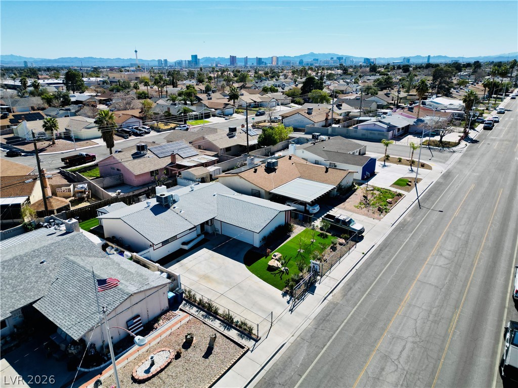 1208 Saylor Way