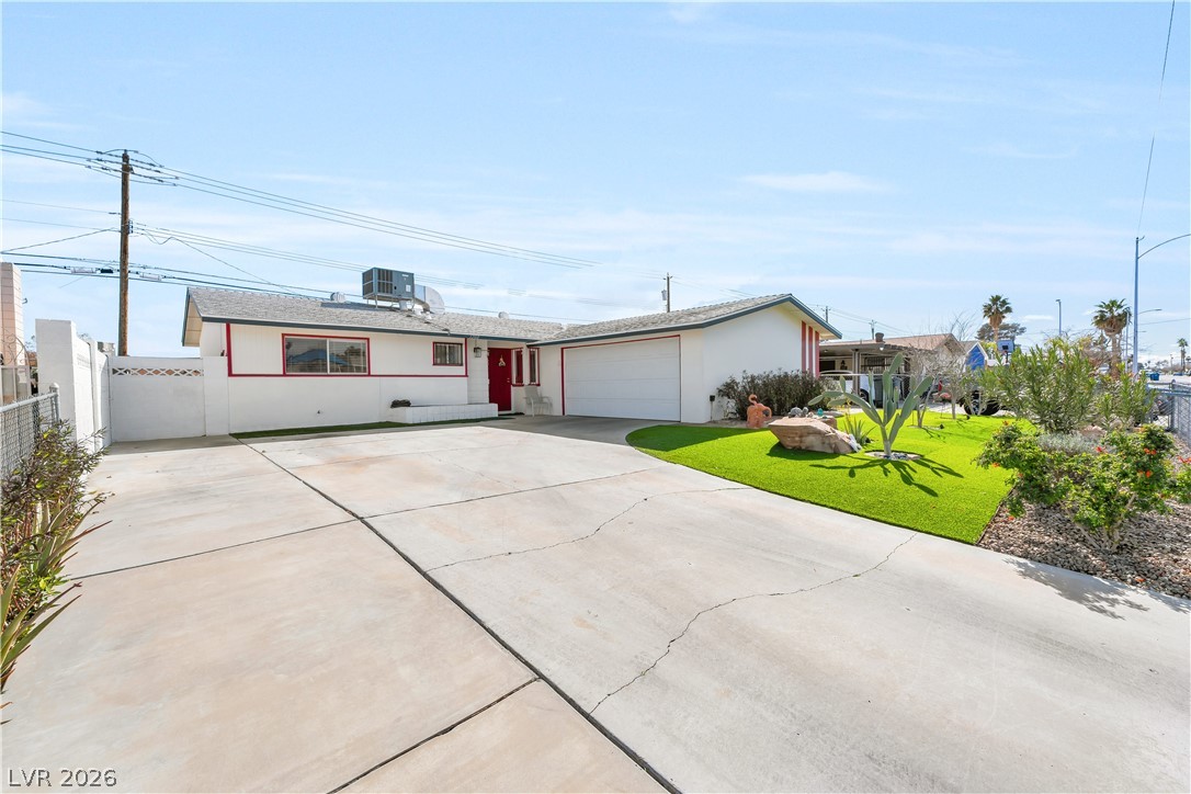 1208 Saylor Way
