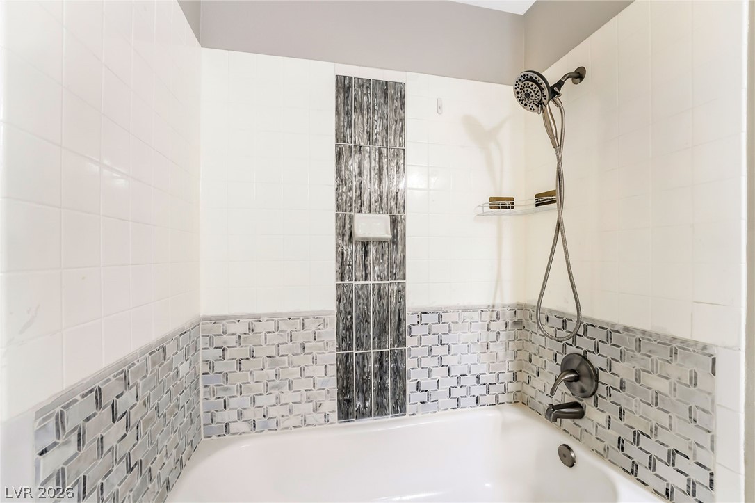 5250 South Rainbow Boulevard 1022