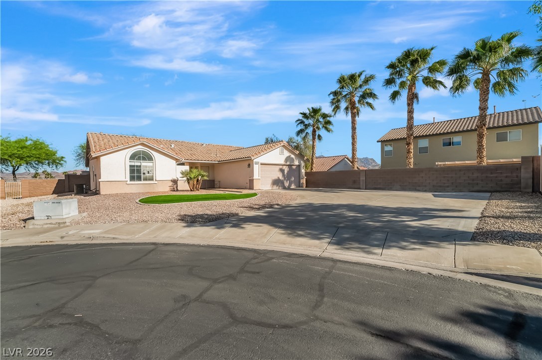 1040 Kings View Court