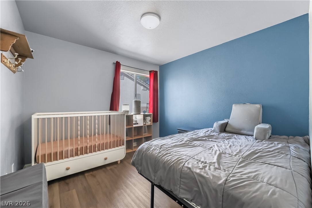 1040 Kings View Court