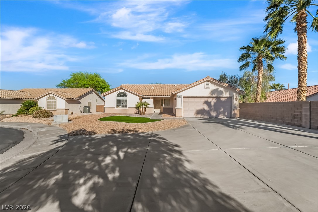 1040 Kings View Court