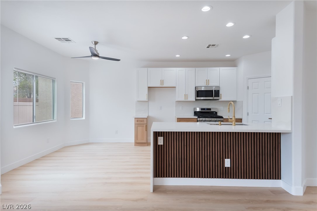 9025 Mossy Hollow Avenue