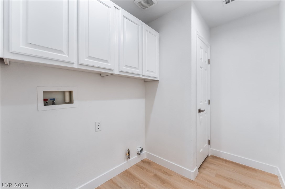 9025 Mossy Hollow Avenue