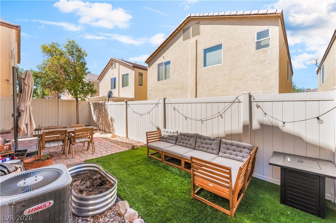 6572 Polonius Court