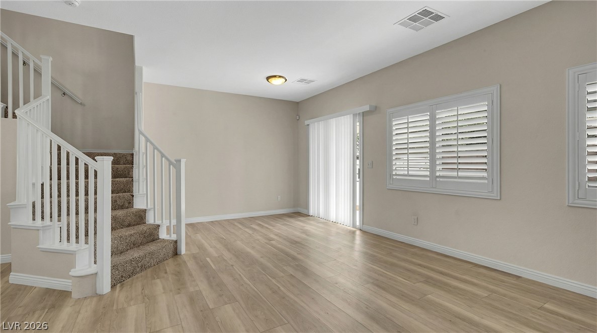 8649 Horizon Wind Avenue 102