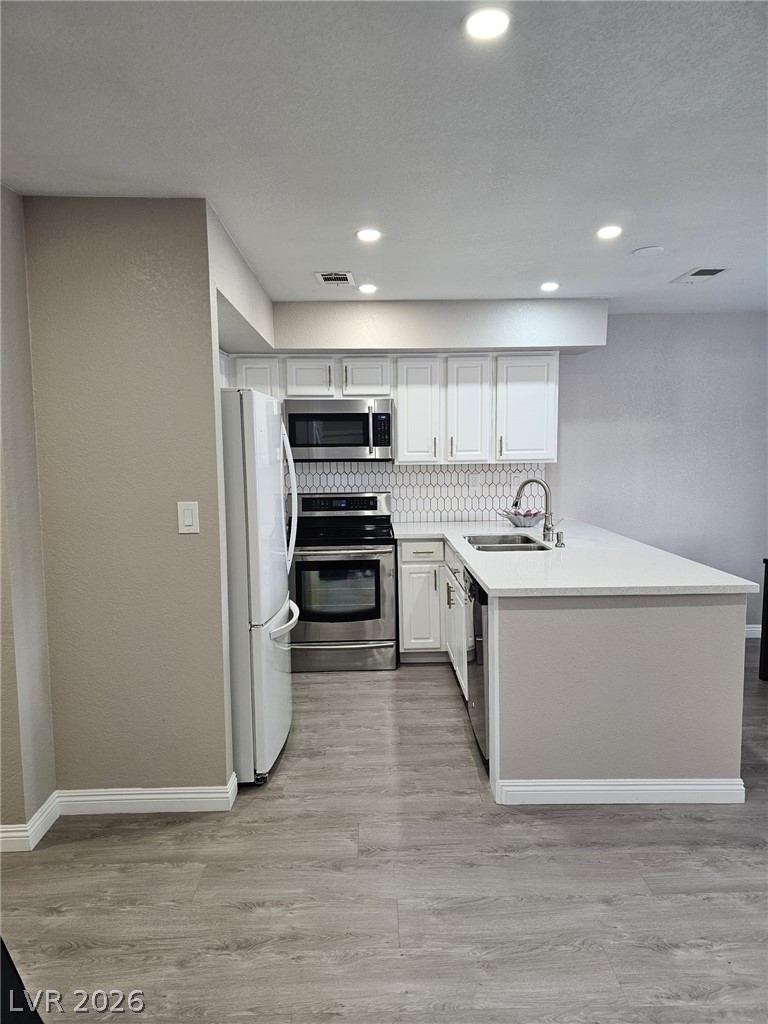 4425 Woodpine Drive 106