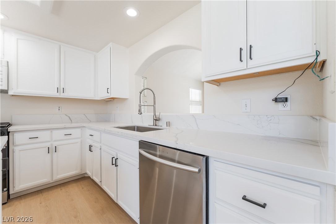 8872 Chapman Point