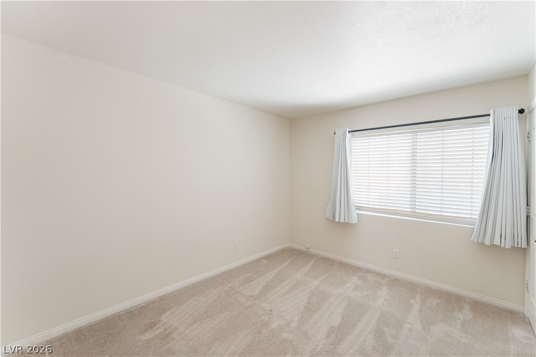8872 Chapman Point