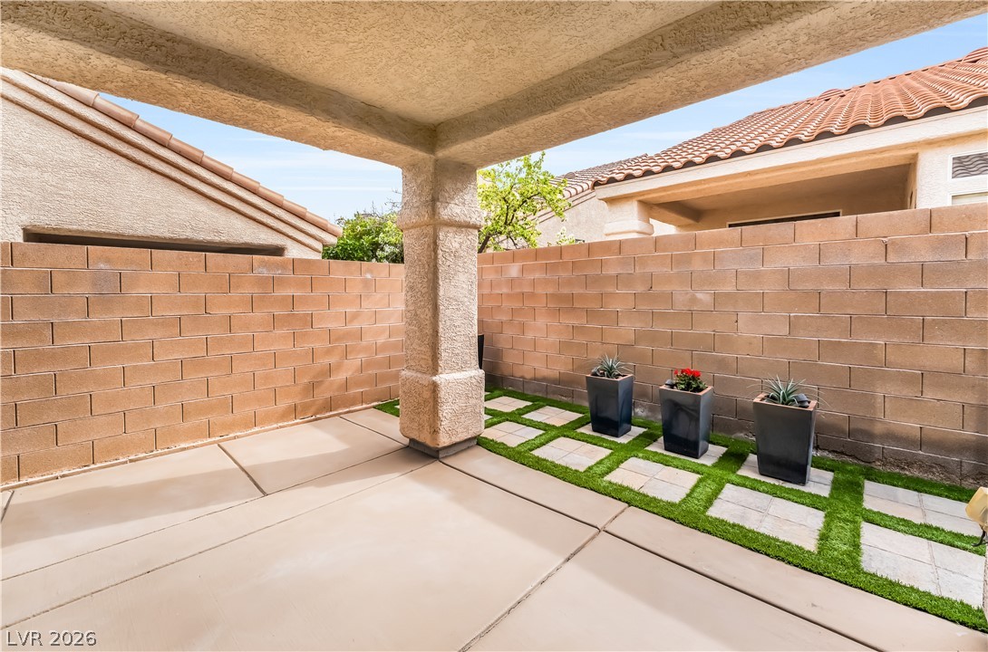 9791 Hickory Crest Court