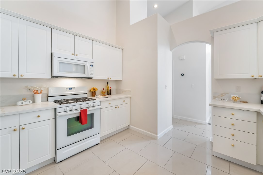9791 Hickory Crest Court