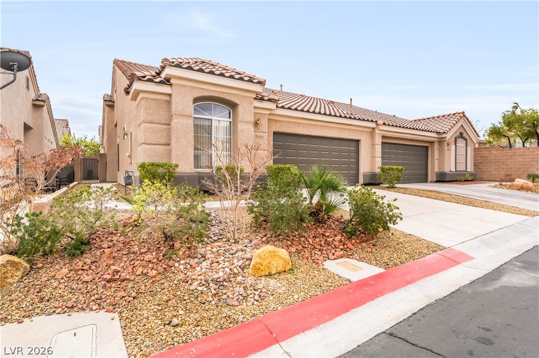 9791 Hickory Crest Court