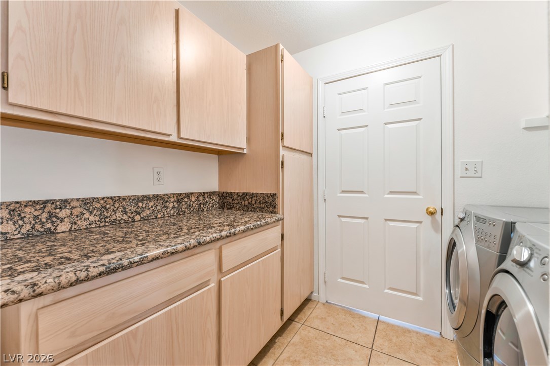 3636 Angela Robin Street 206