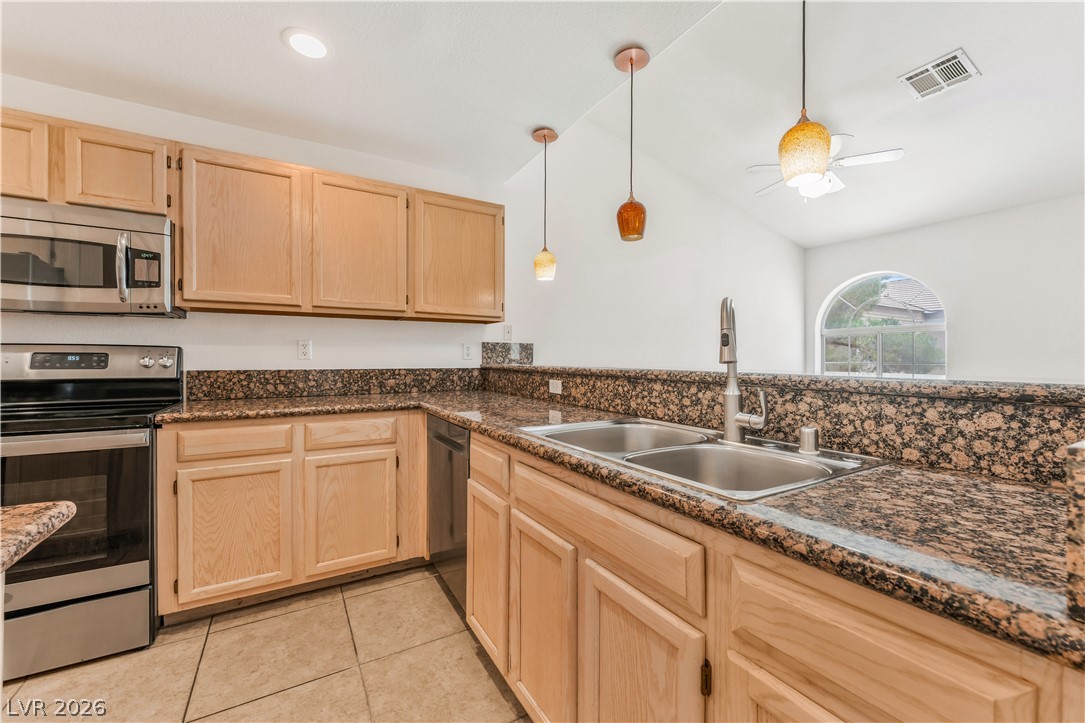 3636 Angela Robin Street 206
