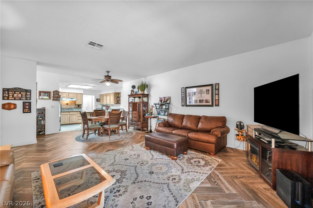 413 Fallwood Lane