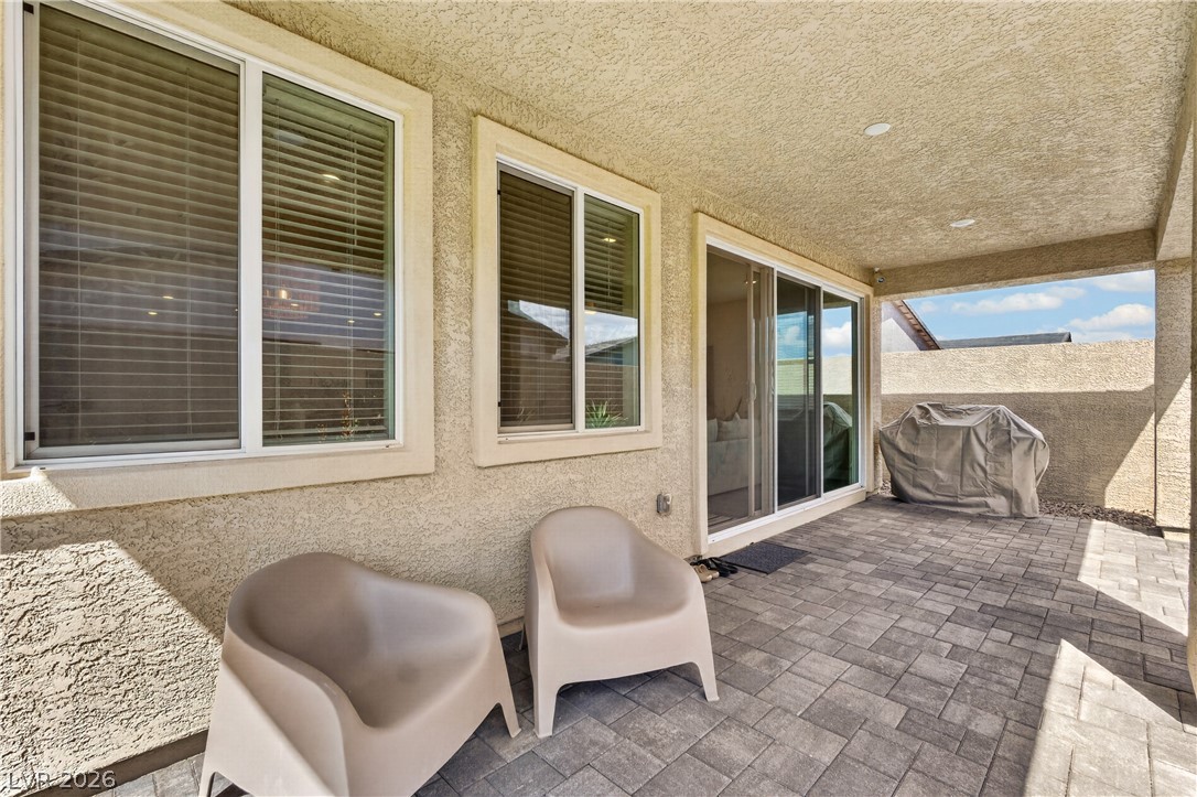 9647 Mirage Foothills Avenue