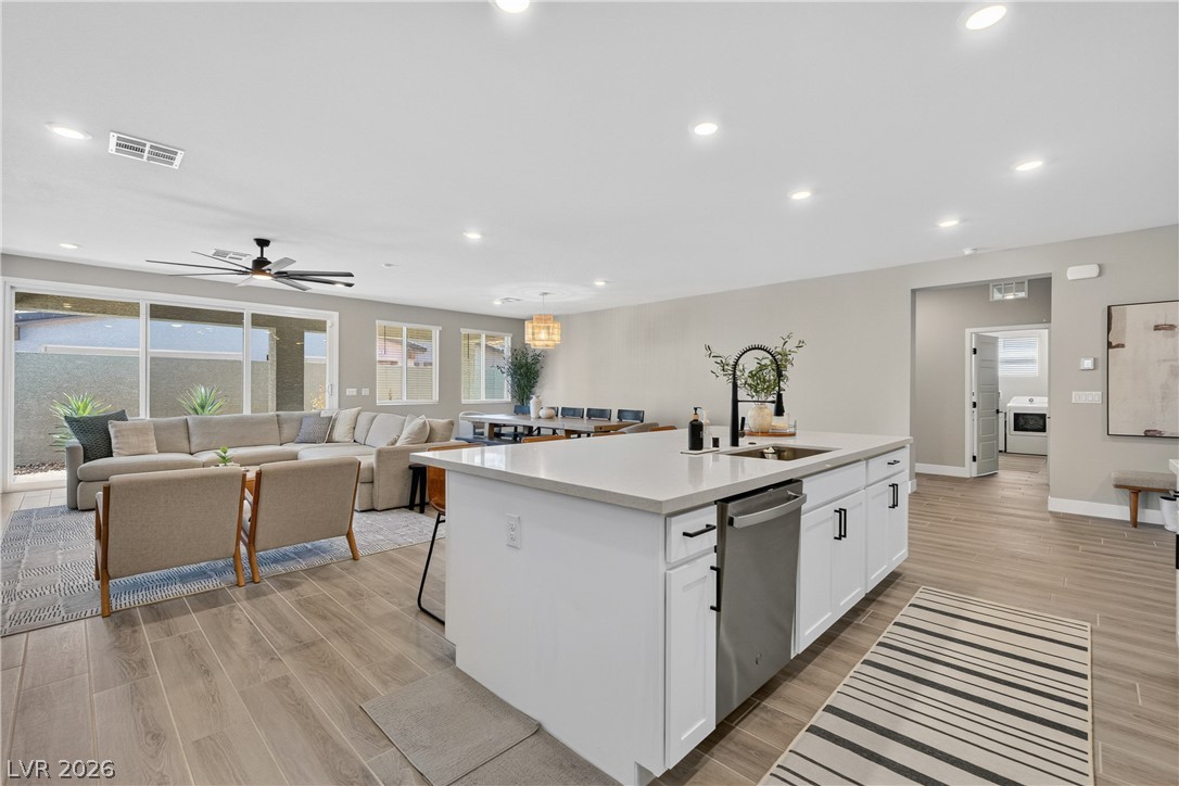 9647 Mirage Foothills Avenue
