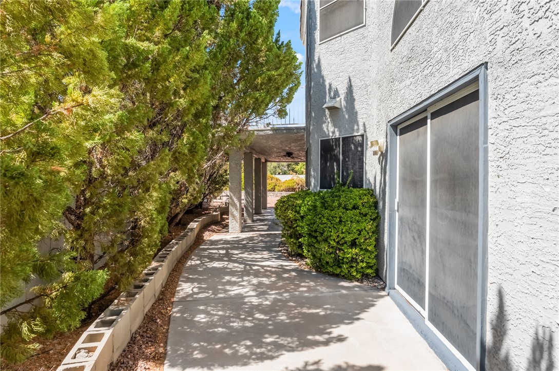 9109 Anchor Cove Court