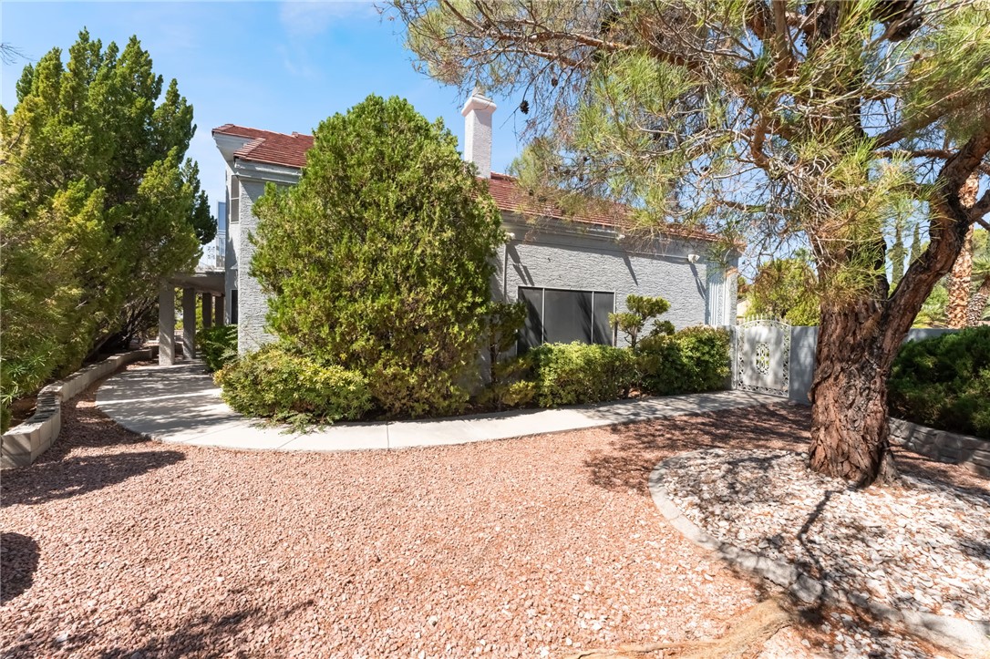 9109 Anchor Cove Court