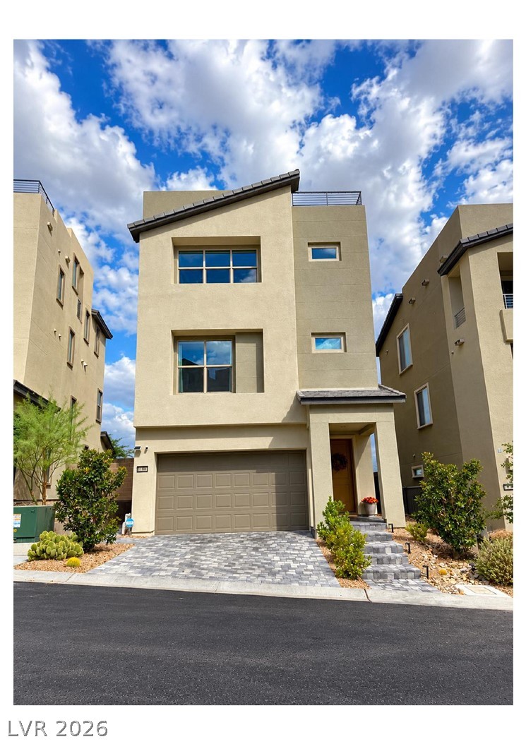 11682 Midnight Melody Avenue