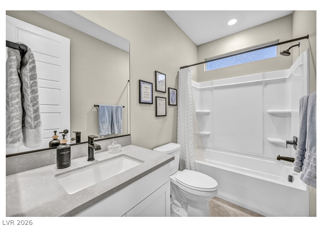 11682 Midnight Melody Avenue