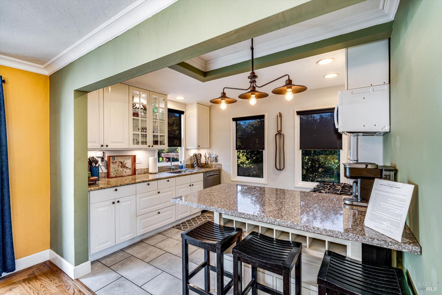 3 Highland Drive