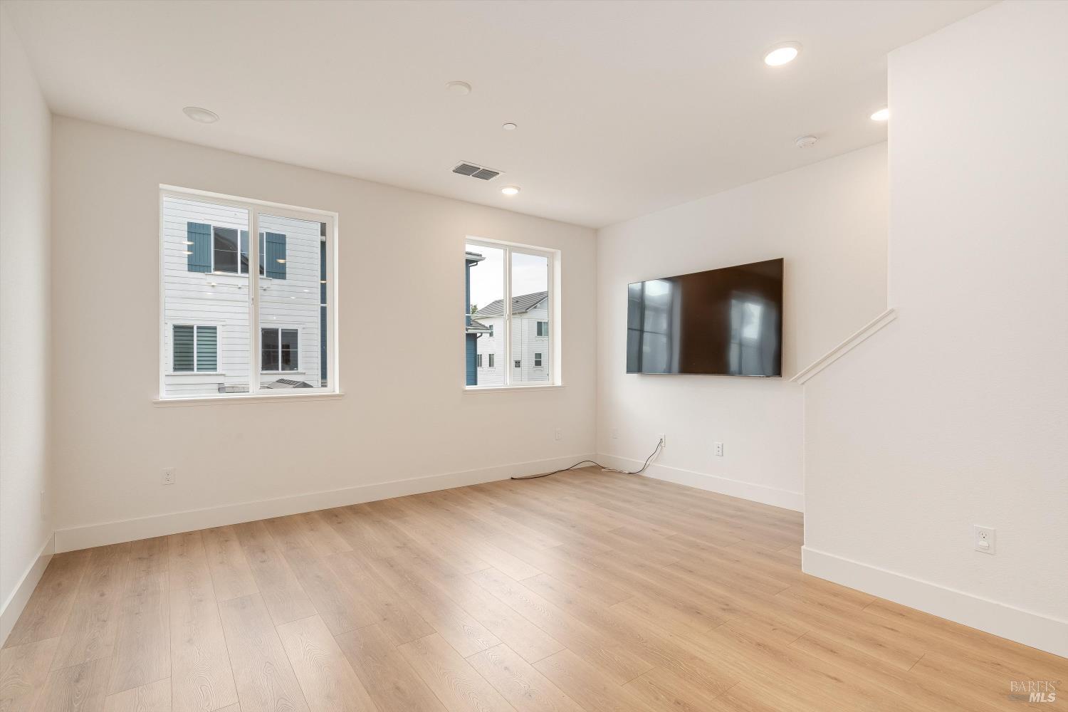 324 Pear Tree Terrace Unit: #B