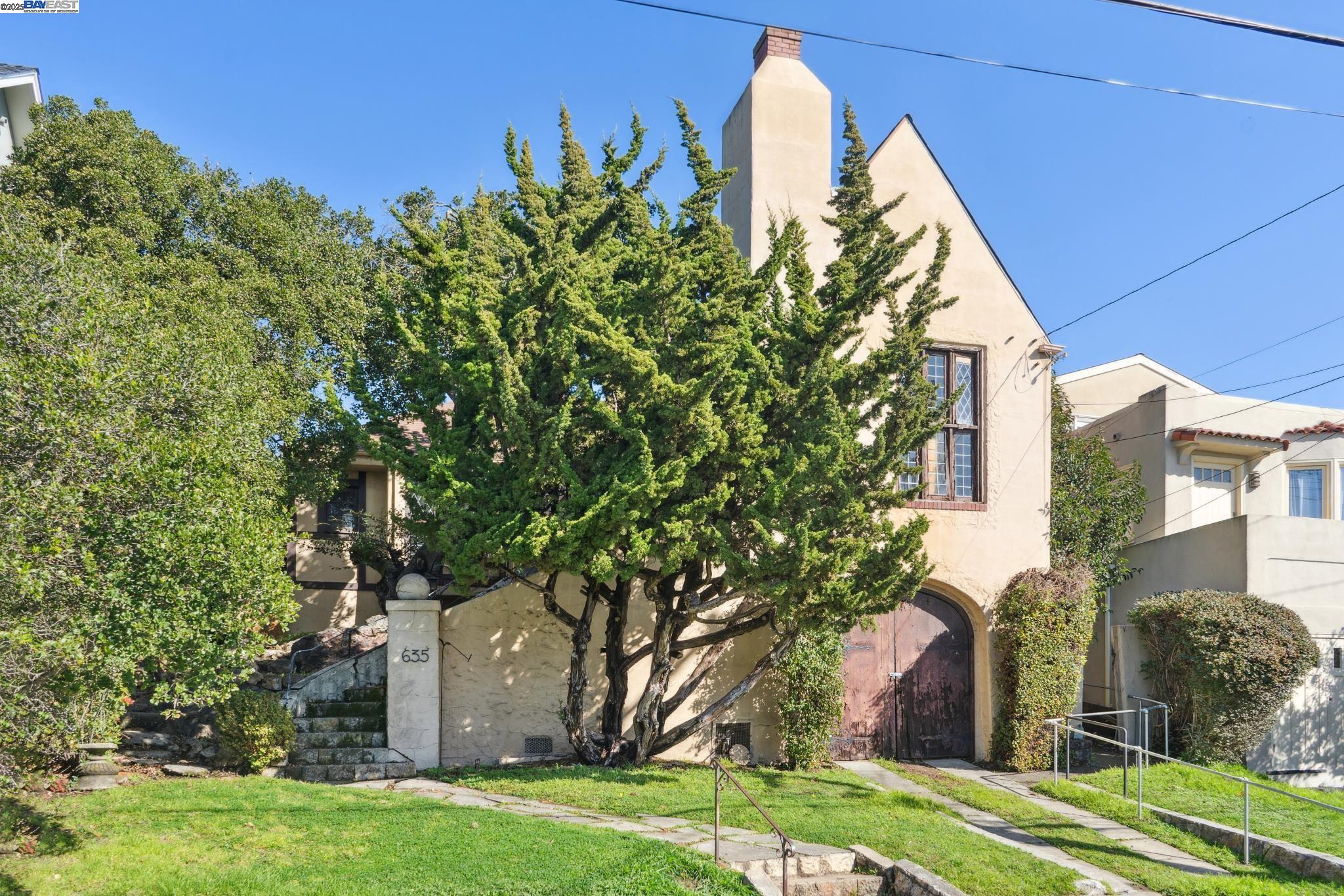 635 Vincente Ave