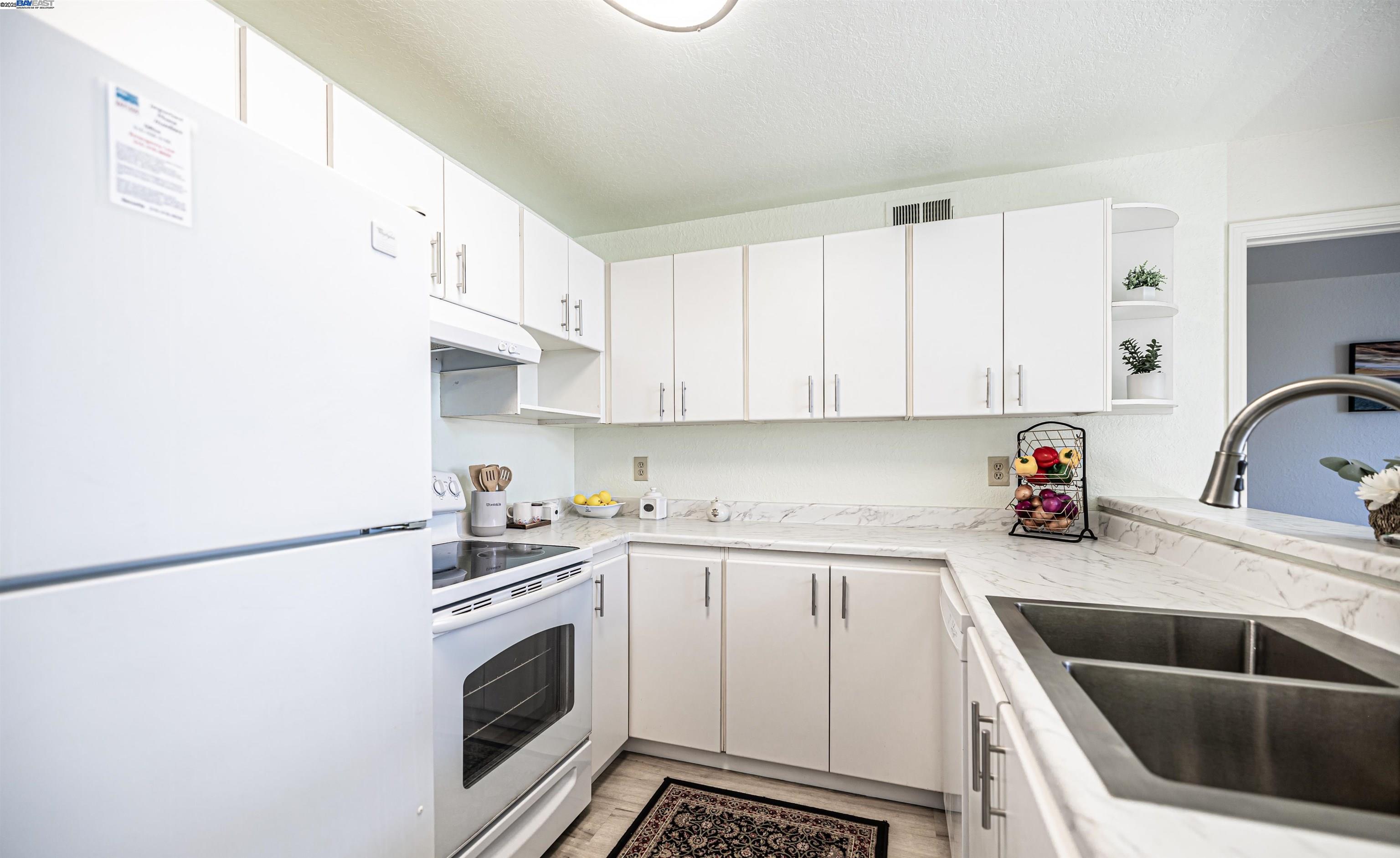 535 Pierce Street # 2310
