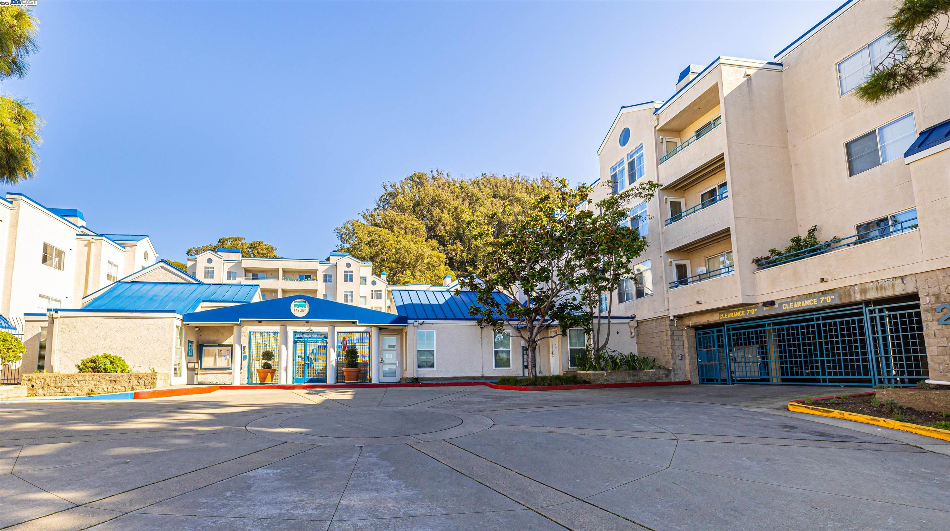 535 Pierce Street # 2310