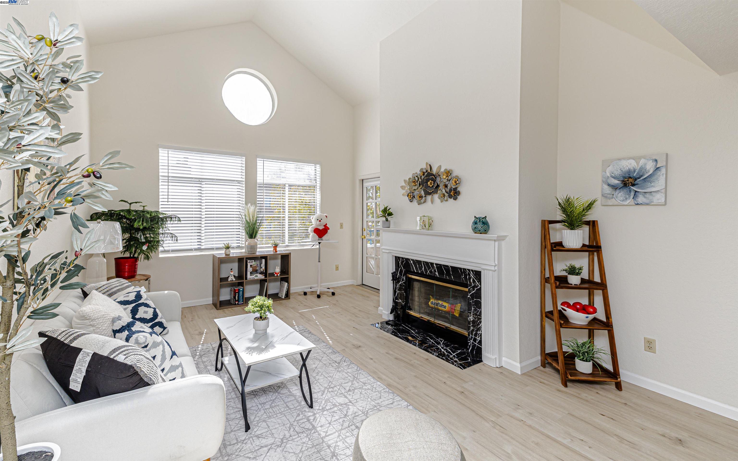 535 Pierce Street # 2310
