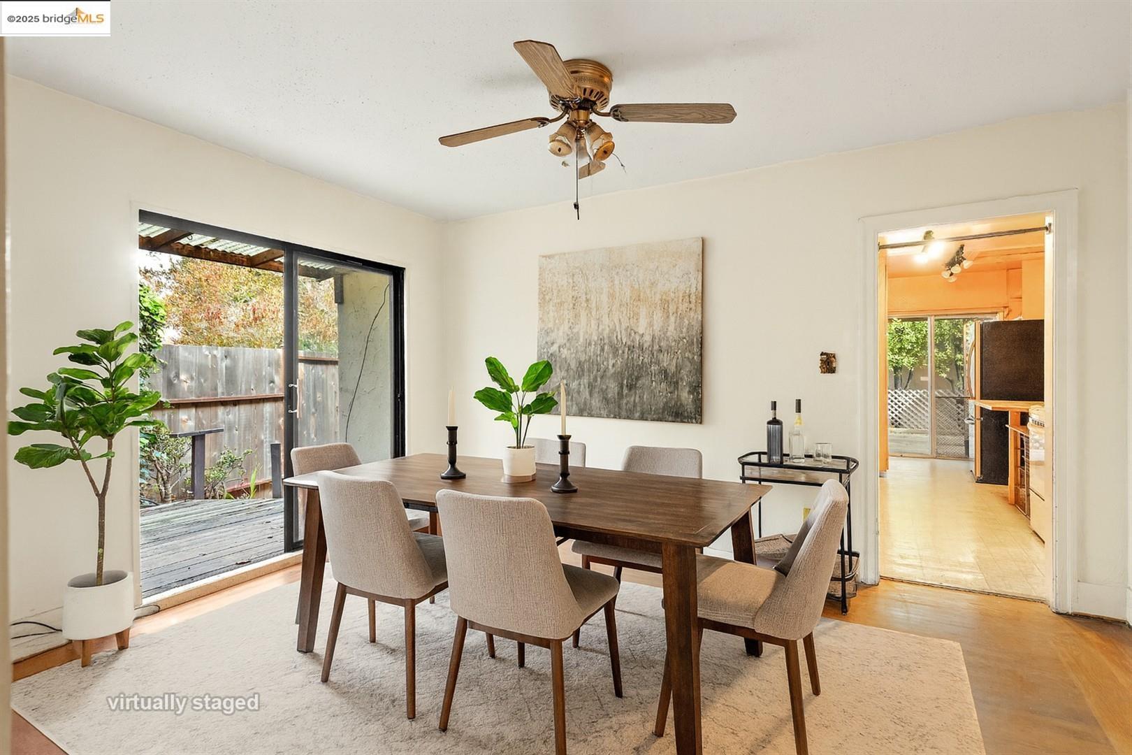 2201-2203 Spaulding Ave
