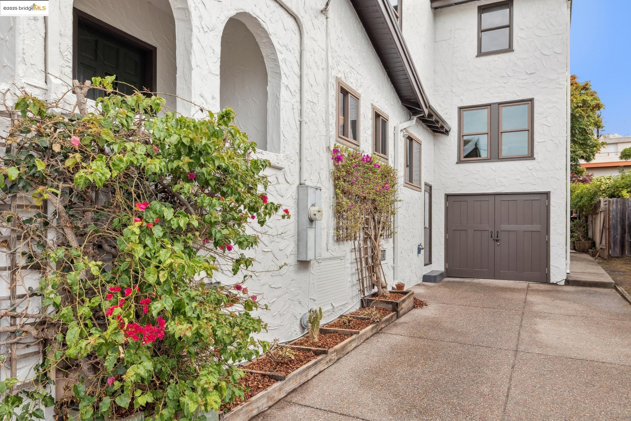 609 San Carlos Ave
