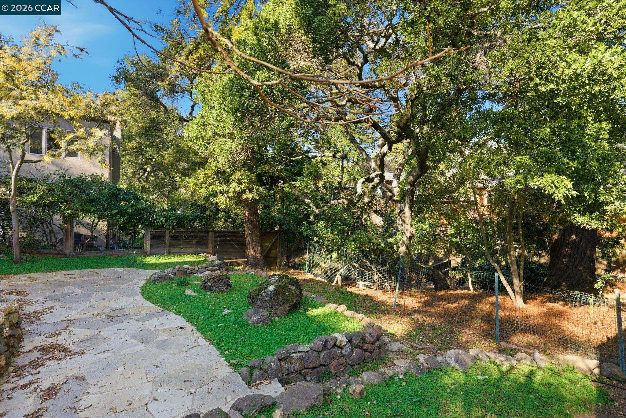 549 Santa Barbara Rd