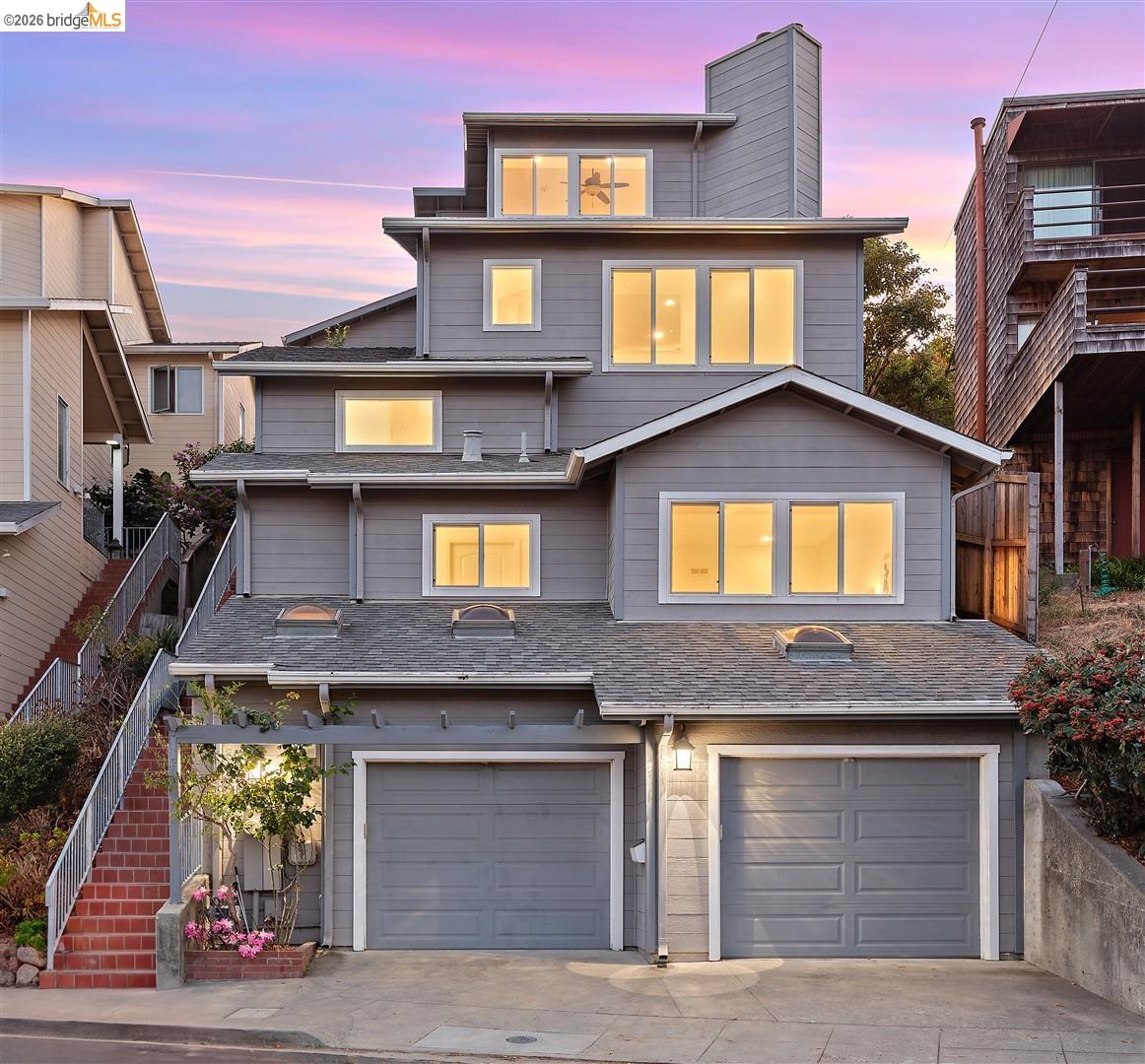 873 Hillside Ave
