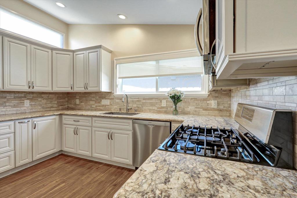 3894 Mount Blackburn