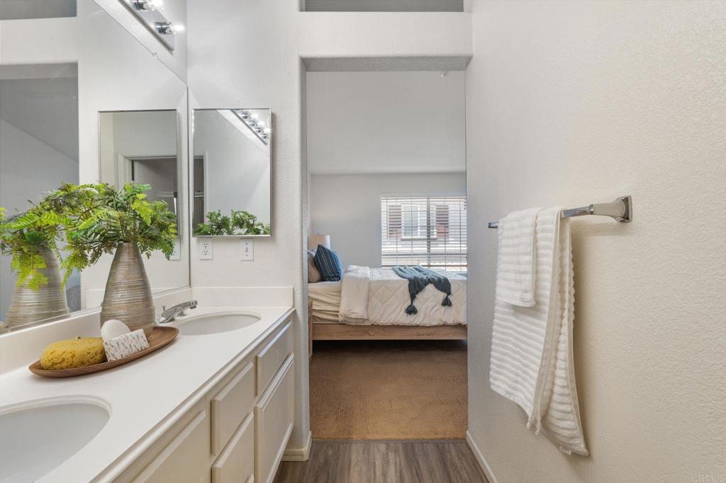 10358 Wateridge Circle 320