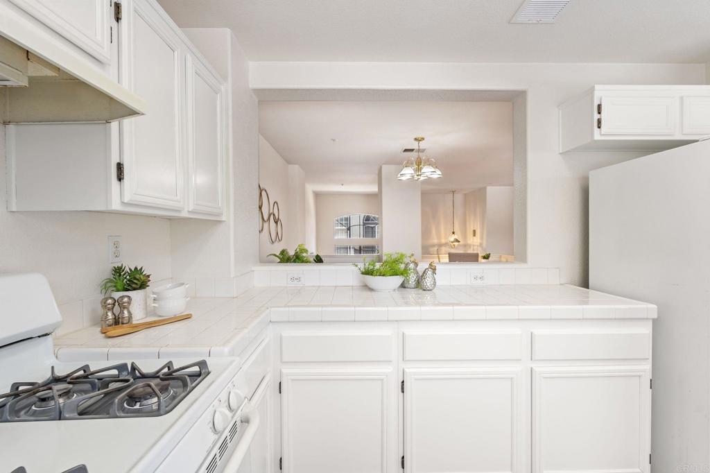 10358 Wateridge Circle 320