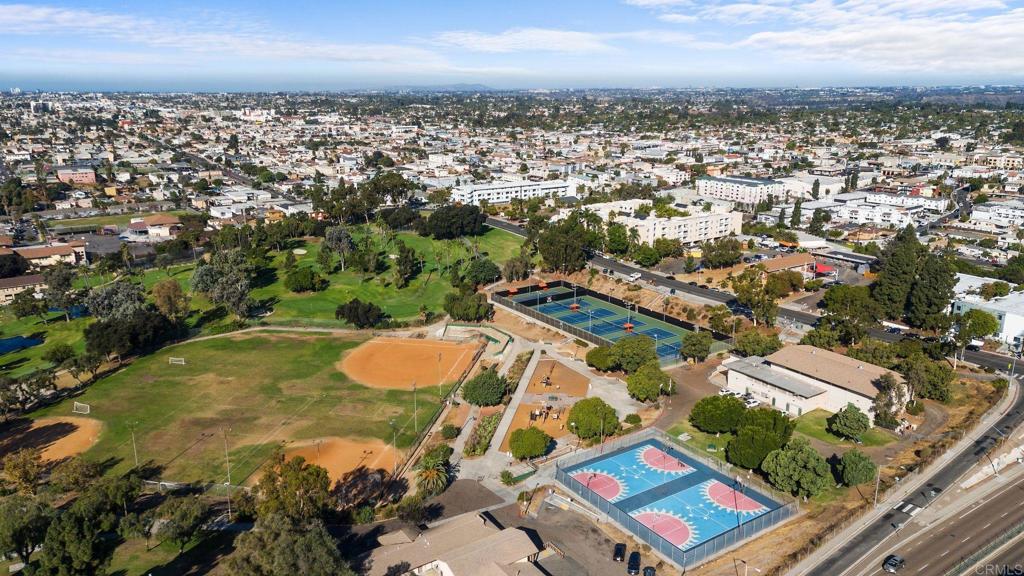 5252 Orange Avenue 111