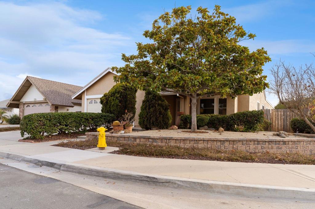 1181 Zurich Drive
