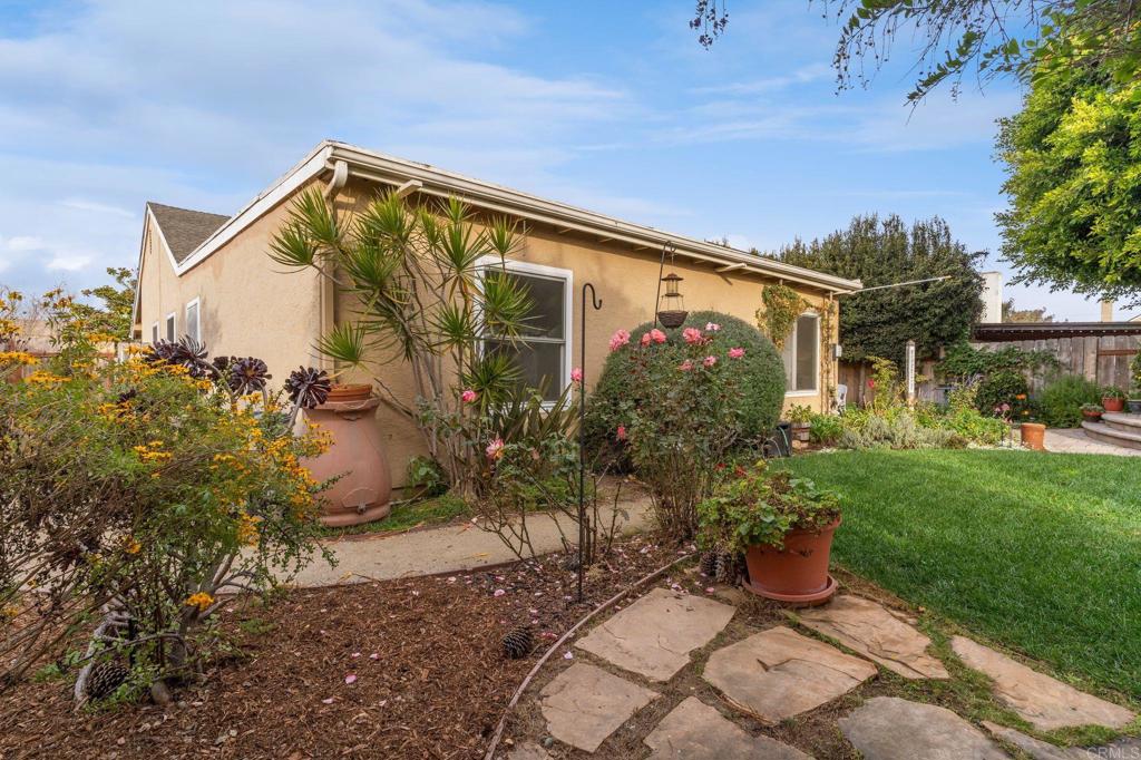 1181 Zurich Drive