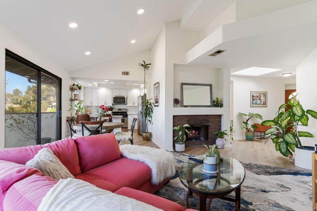 6965 Sandpiper Place