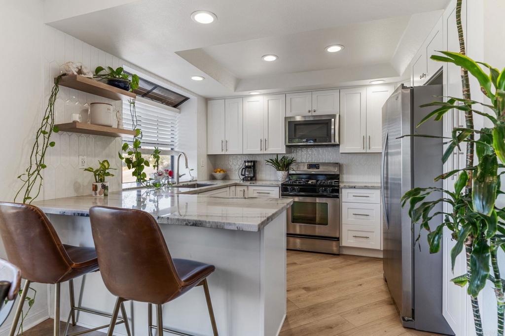 6965 Sandpiper Place