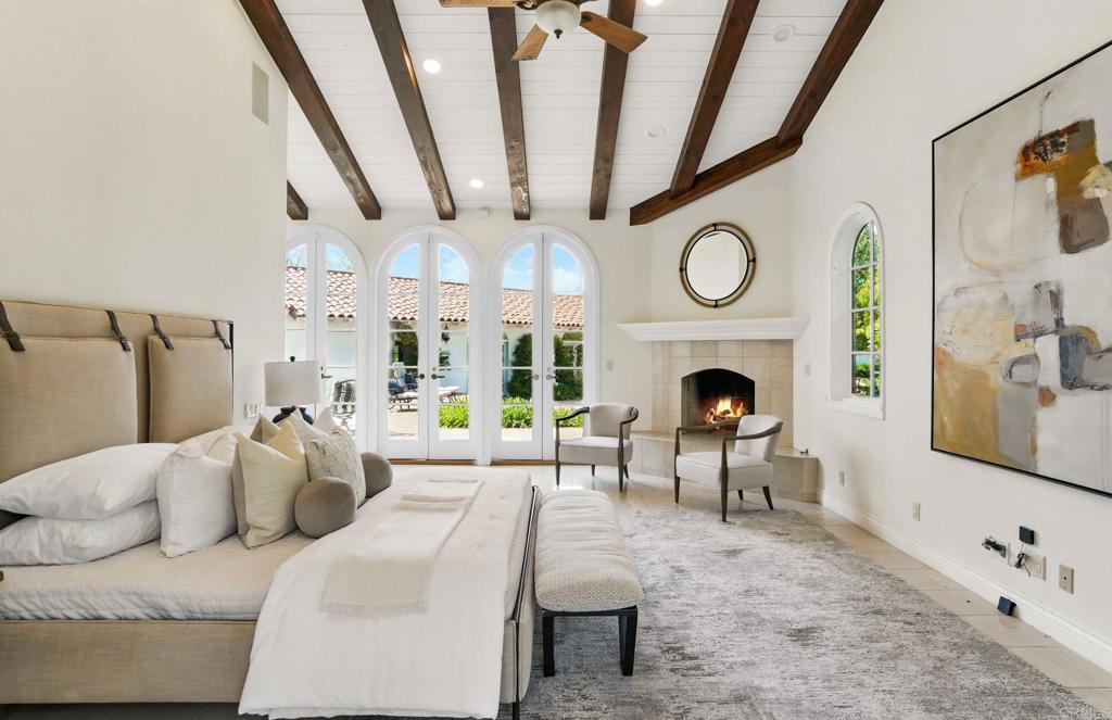 5467 El Camino Del Norte