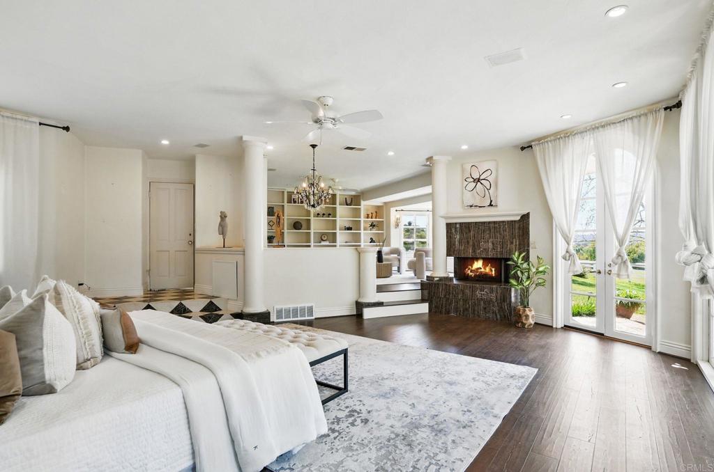 5467 El Camino Del Norte