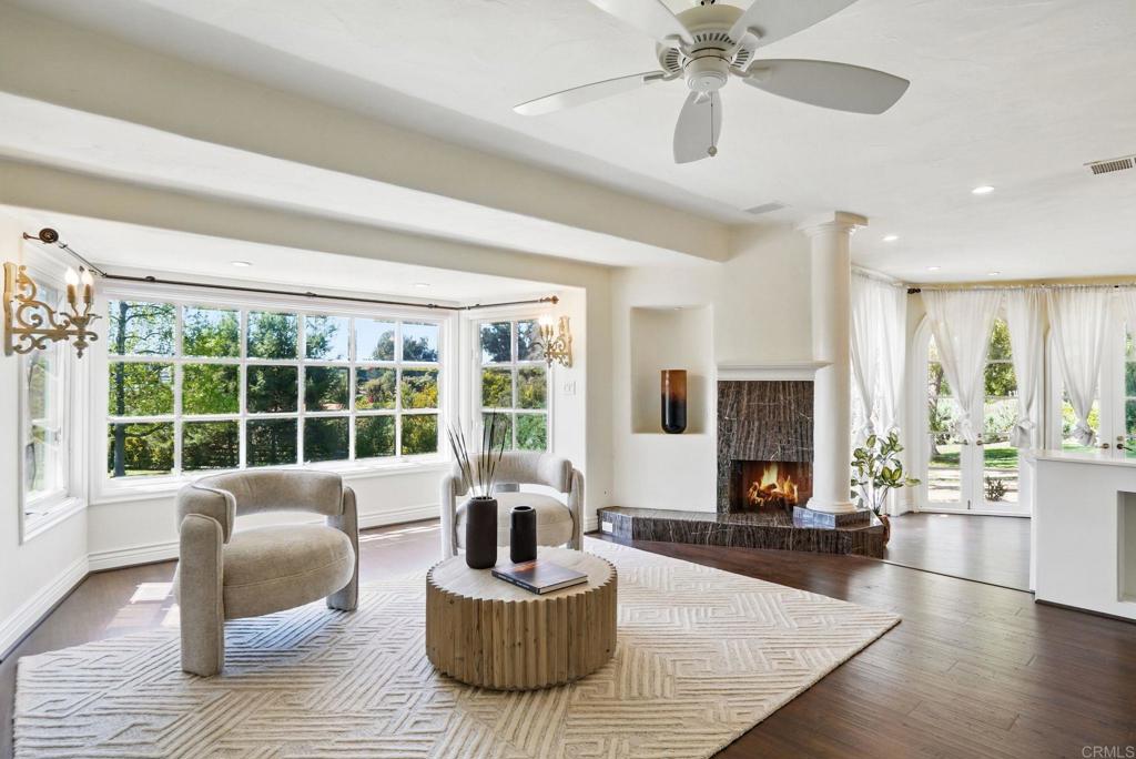 5467 El Camino Del Norte