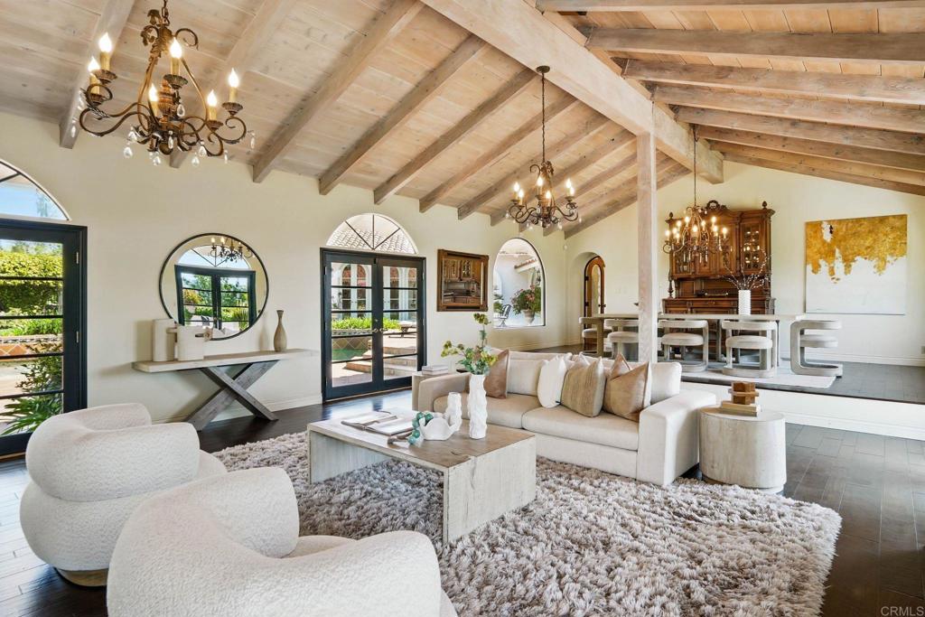 5467 El Camino Del Norte