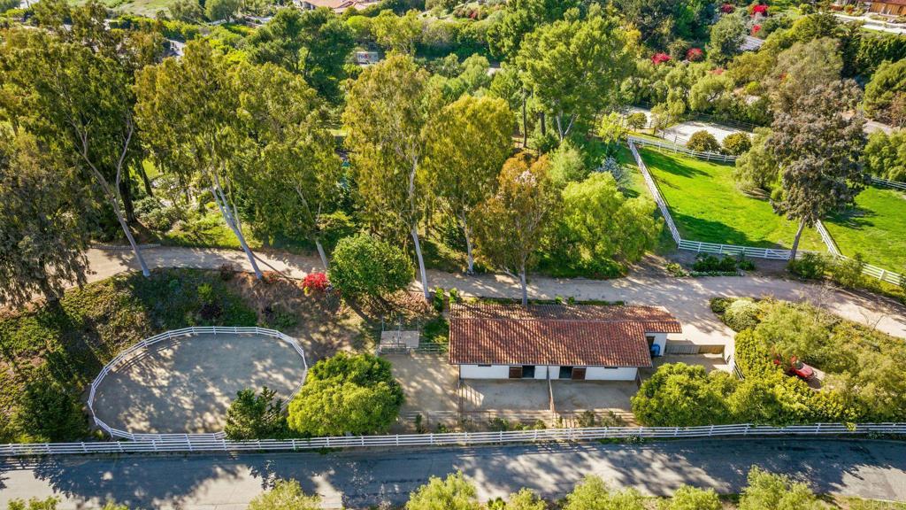 5467 El Camino Del Norte