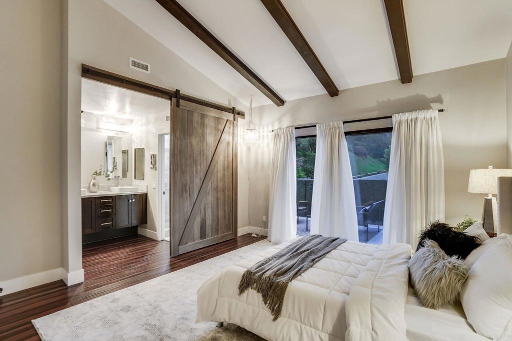 1032 Santa Helena Park Court