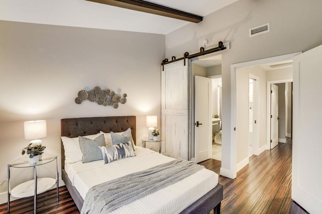 1032 Santa Helena Park Court